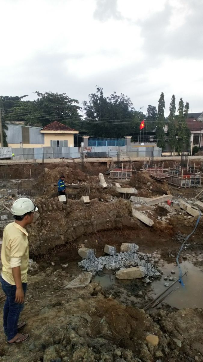 đục cừ vuông 400mm tại mỹ phước